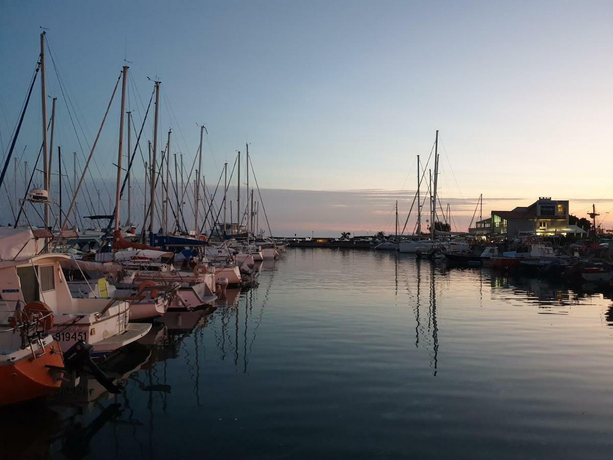 Residence De Standing La Pecherie Spacieux T3 Comme Un Cocon Familial Vue Mer Et Sur L'Avant Port Sur Le Bout Du Bout De Cap D'Agde Seule Cap En Occitanie Экстерьер фото